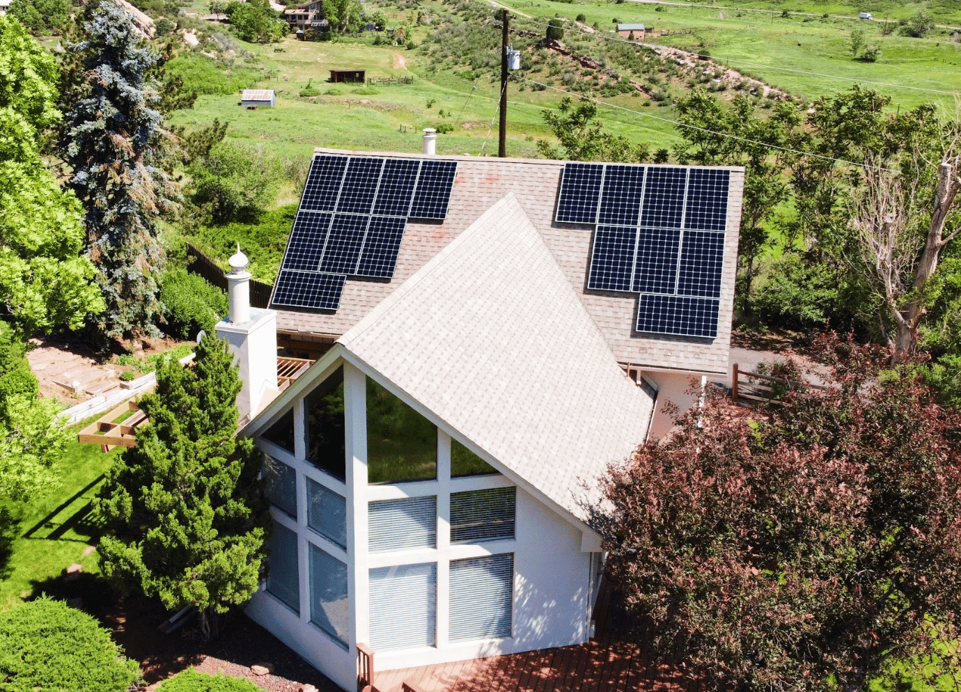 Outage-Proof Solar Solutions, Expertly Crafted
